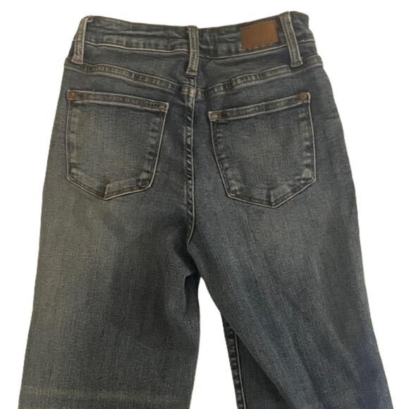 Judy Blue Jeans Women’s 0/24 Stretch Relaxed Medium Wash Style # JB88592 - Picture 4 of 6